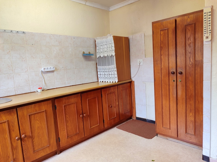 2 Bedroom Property for Sale in Roosheuwel North West